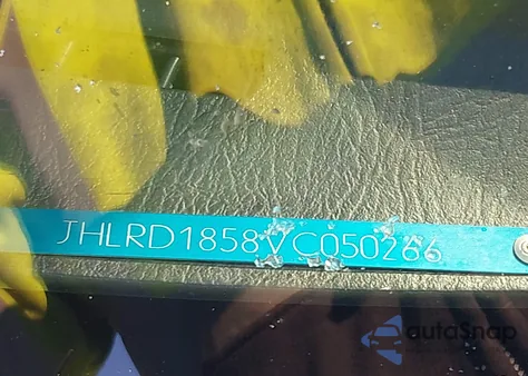 1997 Honda Cr-V z USA, uszkodzony, nr VIN JHLRD1858VC050266